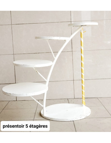 LOCATION DE PRESENTOIR