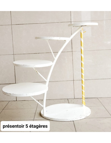 LOCATION DE PRESENTOIR