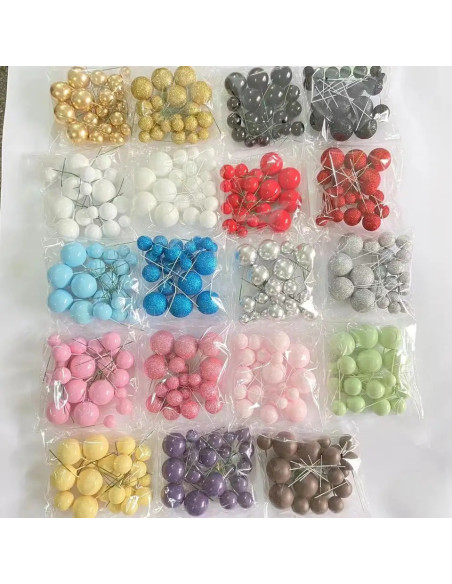 FAUSSES BALLES DE DECORATION